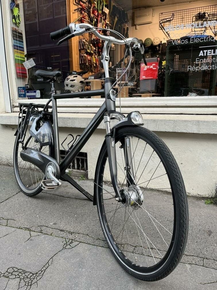 Vélo hollandais Gazelle Xtra vue de face